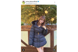 生田衣梨奈、ほっそり美脚がチラリ！お出かけコーデに反響「可愛すぎて天才」「めっちゃ似合ってる」
