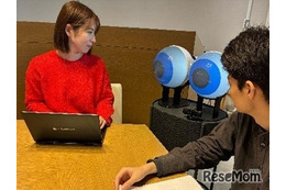 ロボットと目で会話…関大が「瞳ディスプレイ」開発