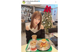 生田衣梨奈、ほっそり美肩チラ見せのカフェSHOTに反響「可愛すぎる」「髪の毛サラサラでキレイ」 画像