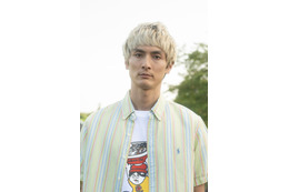 高良健吾、約7年ぶりテレ東出演「俺たちバッドバーバーズ」謎だらけの男役に レギュラーキャスト勢揃いの予告映像も解禁 画像