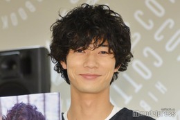 脳出血で療養中の清原翔「メンノン」登場 “旧友”モデルとの3ショットに反響「ずっと大好き」「きよたんの笑顔輝いてる」