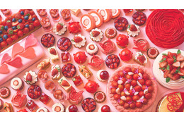 ヒルトン京都のイチゴスイーツビュッフェ、贅沢なケーキやタルトで甘美な世界に“メロメロ”に