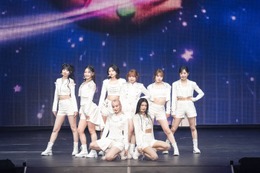 ME:I・MOMONA、過去の葛藤明かしメンバーへ感謝「行動で示してくれたおかげでツアーを走り切れた」【全員コメント】 画像