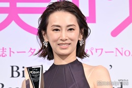 北川景子、美を保つために20年以上続けていること 美肩輝くドレス姿で登場 画像