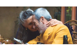 “デュオ安楽死”を決意した父母とその家族の葛藤映し出す『両親が決めたこと』予告編