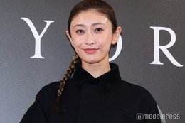 山田優、広々洗面所の大掃除動画が話題「高級ホテルかと」「全てがおしゃれ」