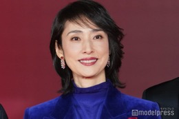 天海祐希「元々マンションが一緒だった」人気男性タレント告白 共演者驚き 画像