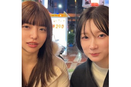 サンタ帽姿でのガンジス川沐浴が騒動に 人気クリエイター謝罪、放尿は「第三者による個人的な行為」 画像