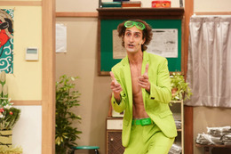 「おもしろ荘」優勝芸人決定 芸歴14年・先月の給料は「2000円」