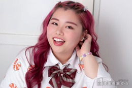 くれまぐUraN、2歳娘顔出し家族3ショットに反響「パパ似かな？」「家族まとめて可愛すぎる」