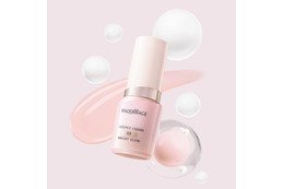 マキアージュ、ファンデ美容液から白玉のような明るさを仕込む「エッセンスリキッド EX ブライトグロウ」誕生