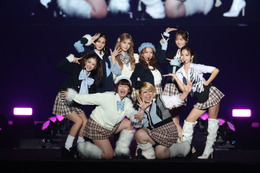 謎の美女グループ「CHANCE GALs」人気芸人と楽曲披露 会場沸く【TGCしずおか2026】 画像