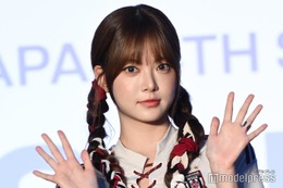 LE SSERAFIMウンチェ、街中ショットに反響続々「溶け込んでる」「遭遇したい」 画像