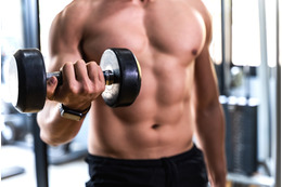 体脂肪常時10％以下！ボディビルダーは「腹筋をしない」って本当！？オートミールにサラダチキン、常にダイエットを先取りしている彼らが今していること