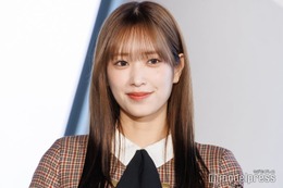 元日向坂46佐々木久美、小顔際立つノースリドレス姿披露「お嬢様すぎる」「スタイルレベチ」の声 画像