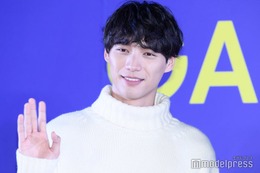 福士蒼汰、肉体美際立つ筋トレ姿に「顔と腕の幅がほぼ同じ」「爽やかな顔とのギャップすごい」と反響