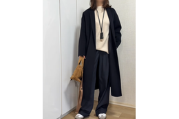 GUとユニクロを賢く取り入れて。ネイビーが基調の洗練した冬の着こなし術【40代の毎日コーデ】 画像