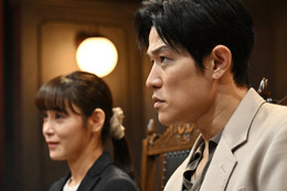 日曜劇場「リブート」裏会食にいる“サングラスの男”に注目集まる「相関図にいないの怪しい」「鍵を握ってる？」 画像