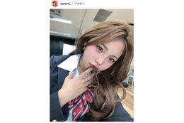 「イッテQ！」新メンバー候補生で話題“きゃすみる”辻加純、大胆スリットから美脚全開 姉の結婚式でのドレス姿に「攻めてる」「着こなせるスタイルがすごい」とファン絶賛 画像