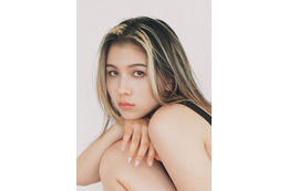 “マルチモデル”長谷川ミラ、一般男性との結婚発表 海辺での密着ショット公開「人生を共に考えられる存在だと思えた」