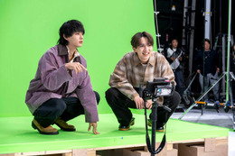 M!LK佐野勇斗＆吉田仁人、新CMでグルメ堪能 2人での出演に新鮮さも「親族が紛れ込んでいる感覚」 画像