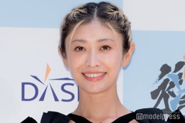 山田優、ぬいぐるみをアレンジしたチェア披露 「斬新なアイディア」「何もかもおしゃれすぎる」と反響