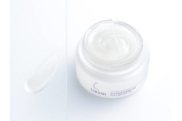 タカミ、夕方までテカらないうるすべ美肌へ“水感ゲル”新発売