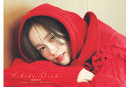尾碕真花、完全撮り下ろし卓上カレンダー決定 大阪・東京でのお渡し会も開催【コメント】 画像