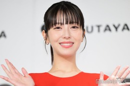 浜辺美波、主演映画「ほどなく、お別れです」撮影現場に手書きメッセージ入りのチョコ200個差し入れ「素敵なエピソード」「すごすぎ」