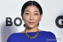 安藤サクラ、映画監督の姉との2ショット公開「遺伝子すごい」「圧倒的オーラ」と反響