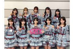 ＝LOVE、新曲「劇薬中毒」新衣装で初披露＆楽曲先行配信スタート 新アートワークも公開