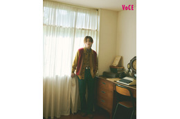 “見る美容液”Hey! Say! JUMP山田涼介「ハマっている」最近の美容事情とは 温かみのある光の中で佇む姿