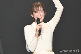 元NHK中川安奈アナ、ミニスカゴルフウェア姿にファン歓喜「ドキドキしちゃう」「一緒にコース周りたい」