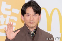 岡田准一「会いたかった」M-1王者と初対面 メンバーカラー「譲ります」発言で翻弄させる