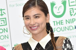 第2子妊娠中のラブリ、リアルなすっぴん姿に反響続々「貴重」「ツヤツヤですごい」