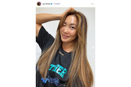 第1子妊娠のカリスマトレーナーAYA「腰周りのサイズがドカンと上がって」2サイズアップのマタニティファッション披露「オシャレ」「かっこいい」の声 画像