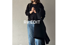 一枚でおしゃれが完結。配色カーディガンを主役にした大人のデニムスタイル【40代の毎日コーデ】