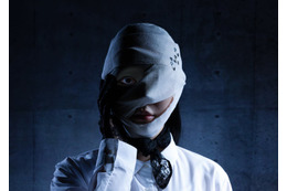 クセ強な復讐系漫画が4月期ドラマ化 “最恐の家政婦”演じる包帯姿の女性ビジュアル解禁【ディープリベンジ-顔を捨てた家政婦-】 画像