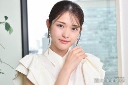 松村沙友理、第1子妊娠を報告「抱えきれないほどの愛と幸せを感じております」直筆署名も公開