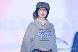 なえなの、水色アイラインで雰囲気ガラリ 色白美脚輝く【TGC2026 S/S】 画像