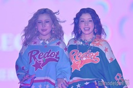 仲里依紗、14年ぶり「TGC」にシークレット出演 美人妹・れいちゃんと腕組みランウェイ【TGC2026 S/S】