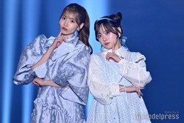 AKB48平田侑希＆フルコース中川心、午年ペアがランウェイ “あざとポーズ”で魅了【IDOL RUNWAY COLLECTION 2026】