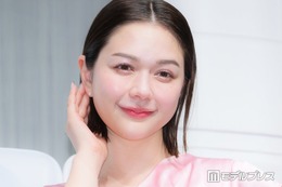 村重杏奈「身体ピタピタ系なお衣装」で美スタイル披露「大人の色気すごい」「メリハリのあるボディライン」と反響