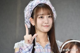 ＝LOVE瀧脇笙古「タイツは新鮮なアミアミです」美脚際立つ衣装に反響「着こなせるの凄い」「スタイル抜群」