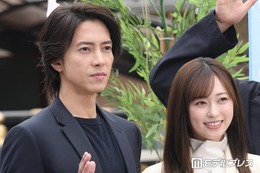 山下智久・福原遥・泉里香ら神田明神に降臨 映画「正直不動産」ヒット祈願地鎮祭でキャスト豪華集結