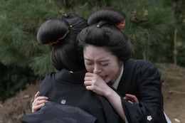 朝ドラ「ばけばけ」ヘブン（トミー・バストウ）の最期に悲しみの声 2つの異例演出にも「感動が残る」「余韻がすごい」と反響【ネタバレあり】