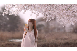 鈴木えみ、マック新CMでケツメイシ名曲「さくら」MVを再現 21年の時を経て母親役に