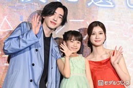 なにわ男子・道枝駿佑、娘役・英茉ちゃんからサプライズ手紙に感動「ギターの弦が切れるまで弾きます」と約束【君が最後に遺した歌】