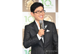 薬丸裕英、妻・石川秀美さんとのお花見2ショット公開「理想の夫婦です」「幸せオーラがすごい」と反響