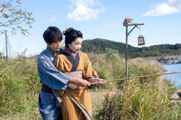 「風、薫る」虎太郎（小林虎之介）、りん（見上愛）と密着 放った胸キュンセリフに「破壊力すごい」「メロすぎる」と反響【ネタバレあり】